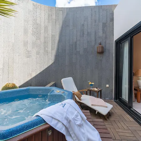 Vik - Boutique (adults Only) 5*