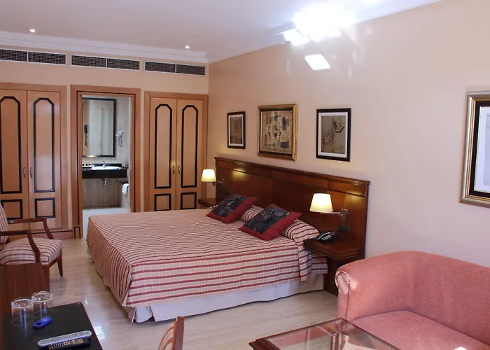 Vik - Boutique (adults Only) فندق