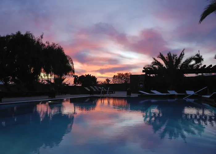 Vik - Boutique (adults Only) Hotell